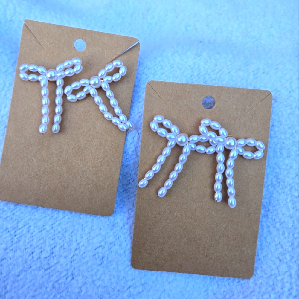 Precious Bow earring5